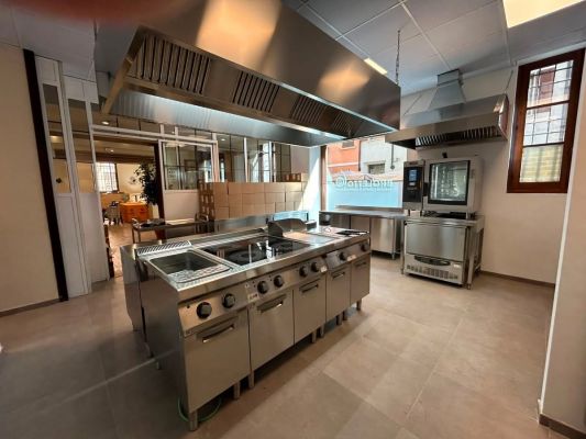 DETTAGLIO CUCINA